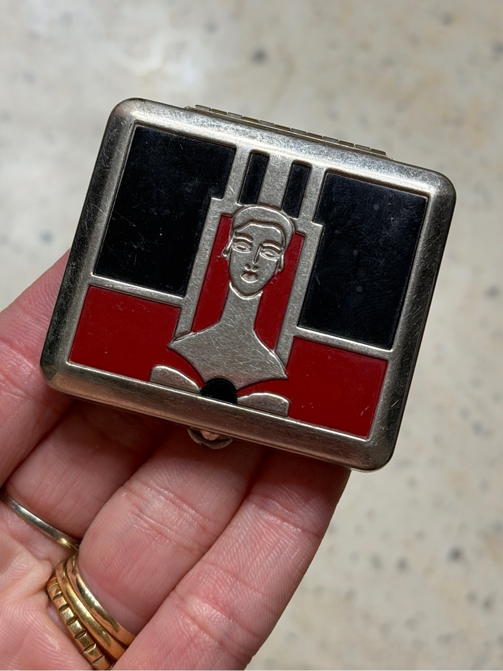 VTG 1930 Art Deco Enamel Double Vanity Compact Stylized Flapper Motif Rouge Puff - Picture 2 of 16